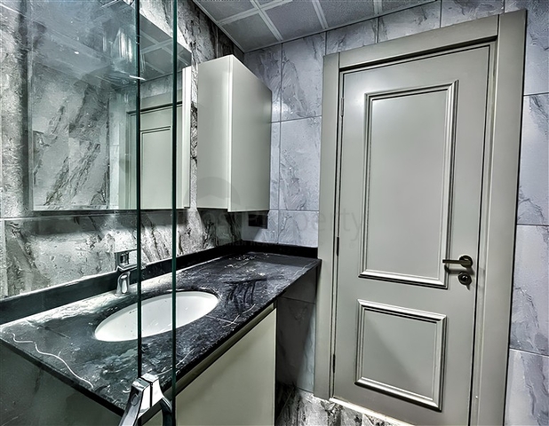 Нова квартира біля моря плануванням 1+1 в районі Тосмур