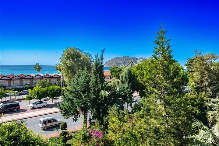 Ексклюзивні апартаменти плануванням 4+1 в унікальному комплексі центральної частини Аланья