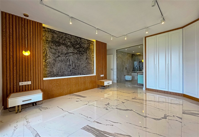 Ексклюзивні апартаменти плануванням 4+1 в унікальному комплексі центральної частини Аланья