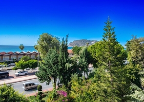 Ексклюзивні апартаменти плануванням 4+1 в унікальному комплексі центральної частини Аланья