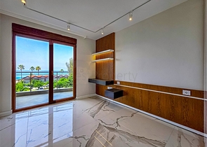 Ексклюзивні апартаменти плануванням 4+1 в унікальному комплексі центральної частини Аланья