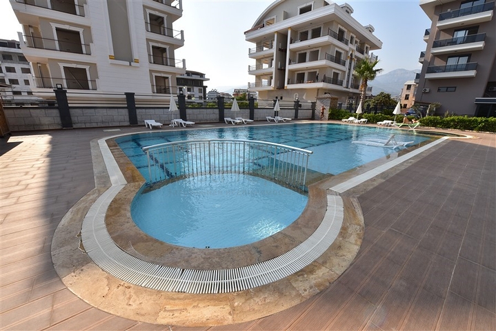 Двоповерховий Садовий дуплекс 2 + 1 в районі Оба 