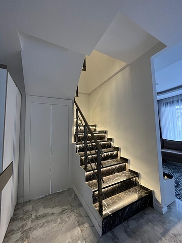 Двоповерховий Садовий дуплекс 2 + 1 в районі Оба 