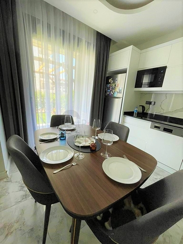 Двоповерховий Садовий дуплекс 2 + 1 в районі Оба 