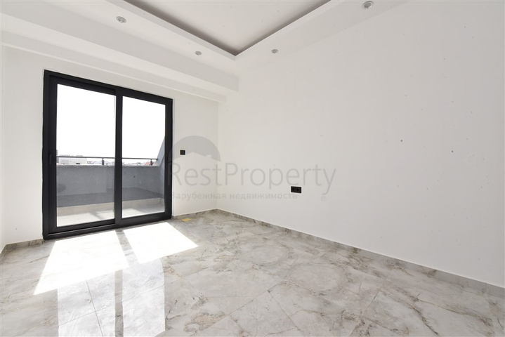 Пентхаус 2 + 1 в районі Оба 