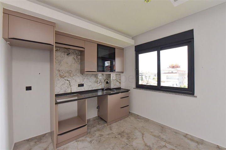 Пентхаус 2 + 1 в районі Оба 