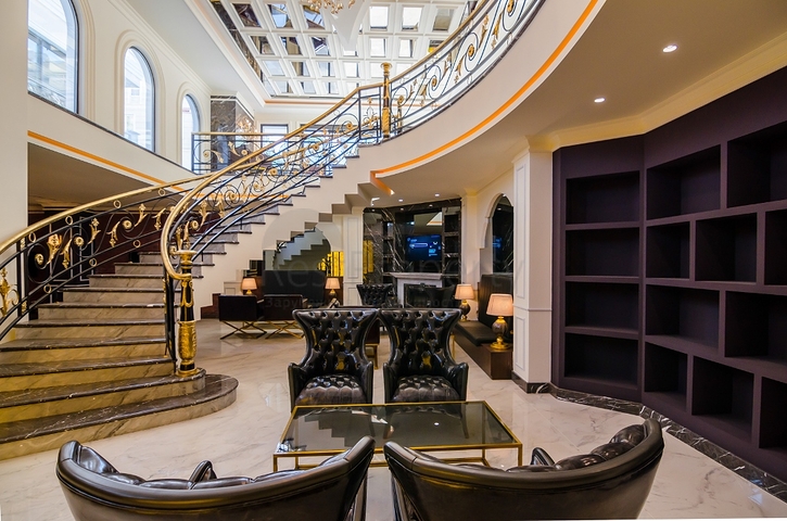 Шикарна квартира від власника в комплексі преміального рівня плануванням 2+1