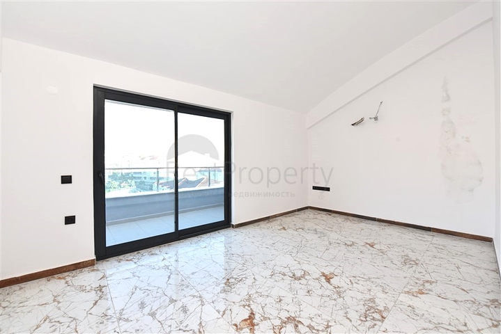 Розкішний офіс в центрі Аланії