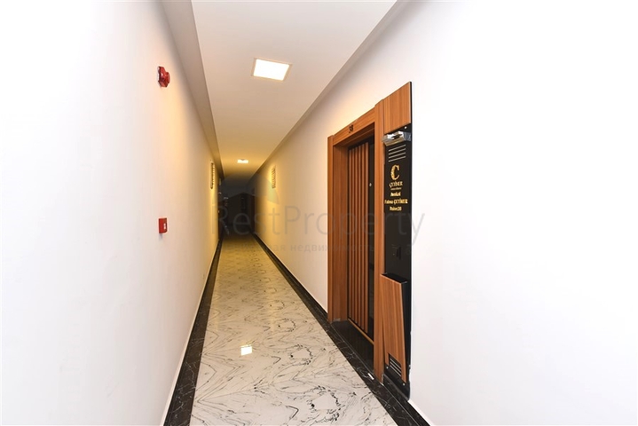 Розкішний офіс в центрі Аланії