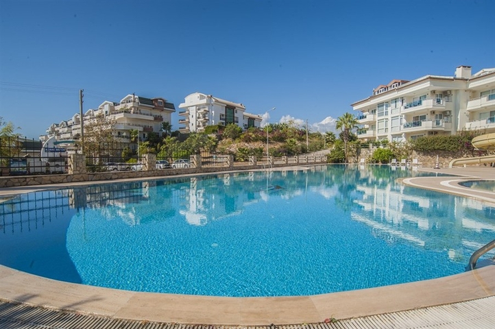 Пентхаус 3+1 в районі Конакли в крокової доступності до моря