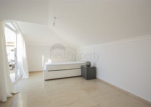 Пентхаус 3+1 в районі Конакли в крокової доступності до моря