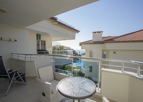 Пентхаус 3+1 в районі Конакли в крокової доступності до моря