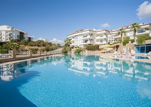 Пентхаус 3+1 в районі Конакли в крокової доступності до моря