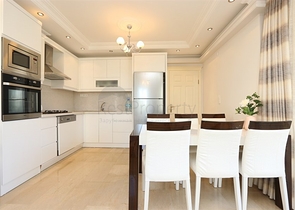 Пентхаус 3+1 в районі Конакли в крокової доступності до моря