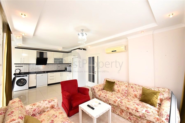 Квартира 2 + 1 в 50 м до моря в районі Кестель 