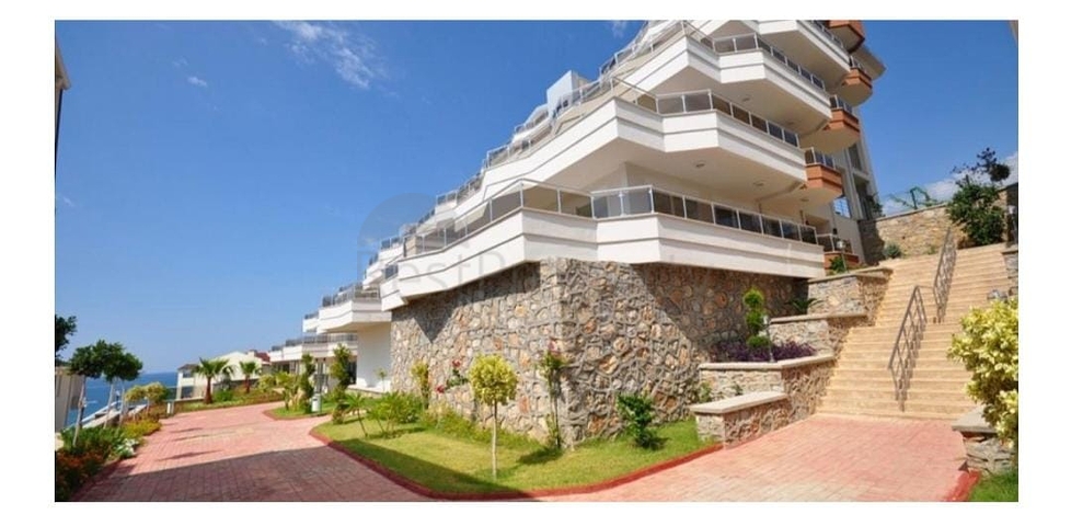 Пентхаус 4 + 1 з видом на море в районі Конакли