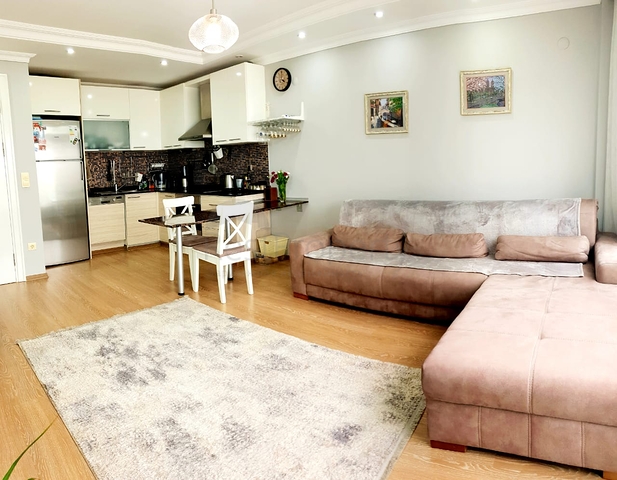 Квартира 1+1 в популярному комплексі в Джікджіллі