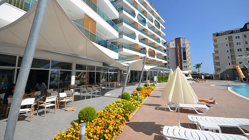 Простора квартира 4 + 1 в районі Авсаллар