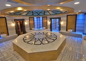 Простора квартира 4 + 1 в районі Авсаллар