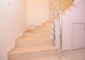 Простора квартира 4 + 1 в районі Авсаллар