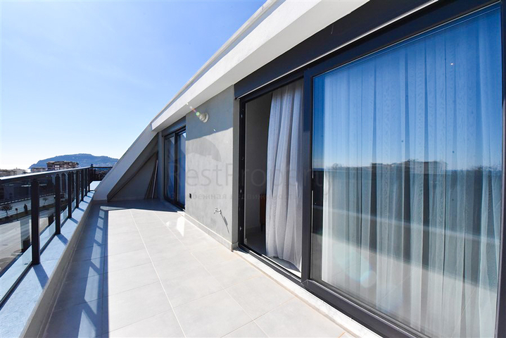 Просторий пентхаус 4+1 в Джікджіллі