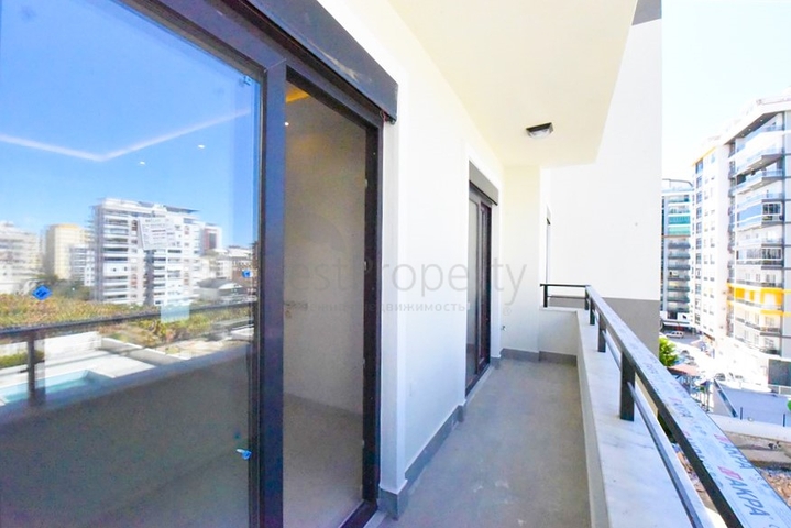 Квартира 1 + 1 в районі Махмутлар