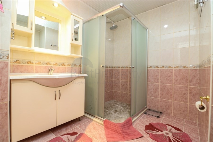 Квартира планування 3+2 в центральному районі Аланії