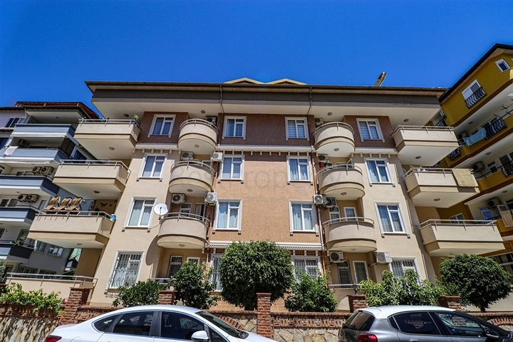 Квартира планування 3+2 в центральному районі Аланії