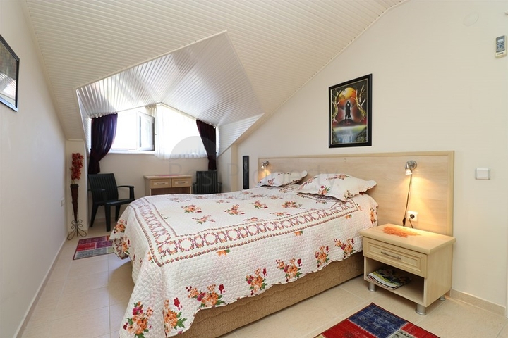 Квартира планування 3+2 в центральному районі Аланії