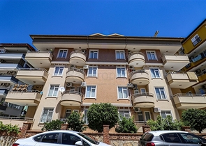 Квартира планування 3+2 в центральному районі Аланії