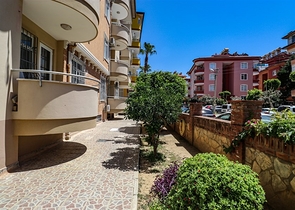 Квартира планування 3+2 в центральному районі Аланії