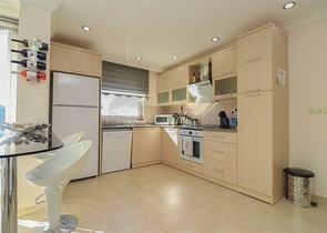 Пентхаус 3+1 з приголомшливим видом на море в мальовничому районі Бекташ