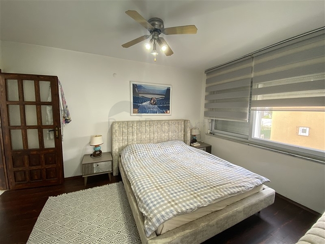 Простора вілла 3 + 1 в 250м від моря в районі Конакли