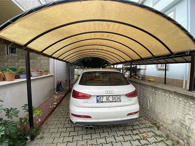 Простора вілла 3 + 1 в 250м від моря в районі Конакли