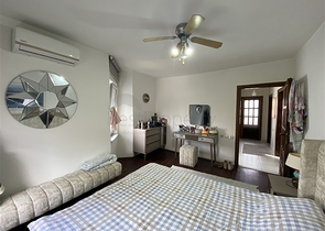 Простора вілла 3 + 1 в 250м від моря в районі Конакли