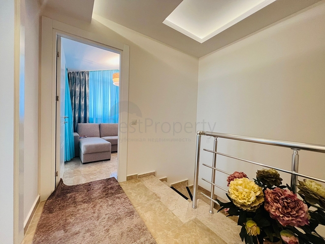 Розкішна квартира 3 + 1 в центрі Аланії