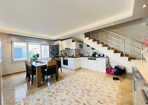 Розкішна квартира 3 + 1 в центрі Аланії