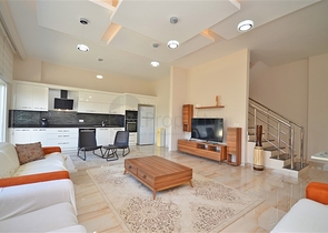 Садовий дуплекс 3 + 1 в Кестелі