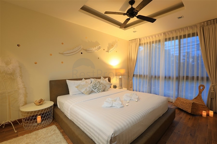 Таунхаус в самому центрі лагуни