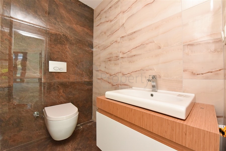 Шикарний дуплекс під громадянство