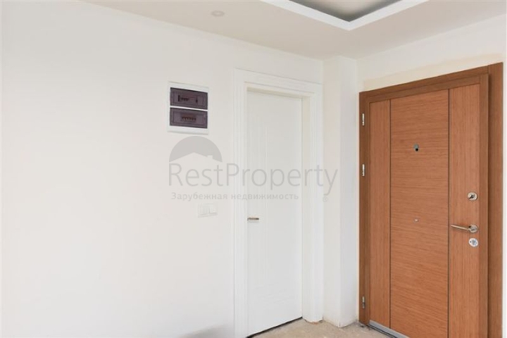 Розкішний пентхаус з видом на Середземне море в районі Каргиджак