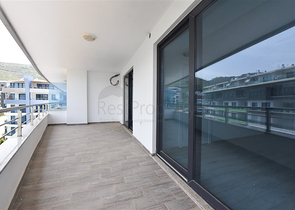 Розкішний пентхаус з видом на Середземне море в районі Каргиджак