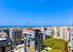 Простора пентхаус 3 + 1 в районі Махмутлар