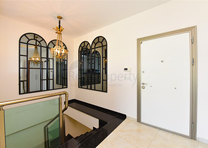 Простора пентхаус 3 + 1 в районі Махмутлар