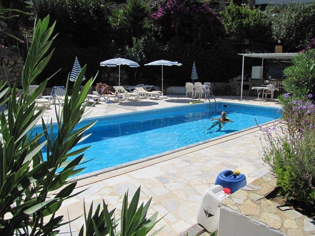 Таунхаус 2 + 1 в 600 м від моря в районі Каргиджак