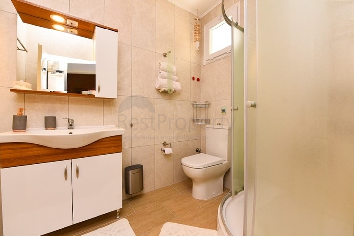 Таунхаус 2 + 1 в 600 м від моря в районі Каргиджак