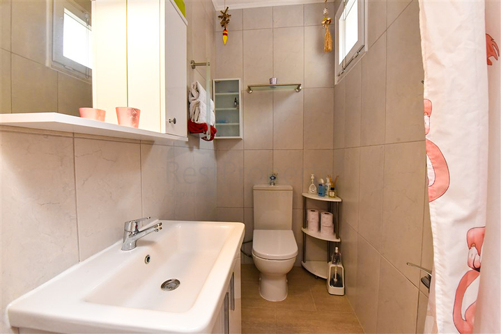 Таунхаус 2 + 1 в 600 м від моря в районі Каргиджак