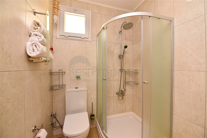 Таунхаус 2 + 1 в 600 м від моря в районі Каргиджак