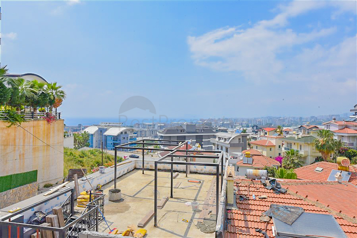 Таунхаус 2 + 1 в 600 м від моря в районі Каргиджак