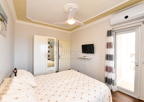 Таунхаус 2 + 1 в 600 м від моря в районі Каргиджак